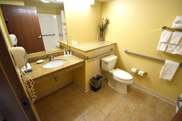 Canad Inns Grand Forks